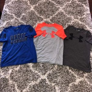 3 Under Armour T-shirts
